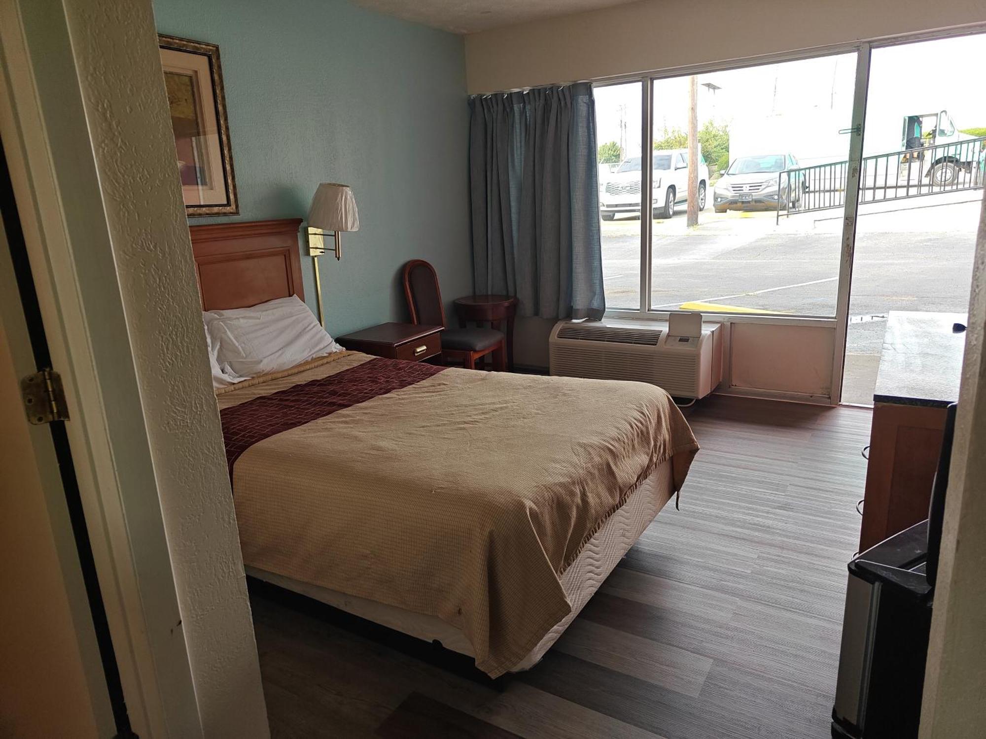 Countryside Inn Motel Richmond Ruang foto